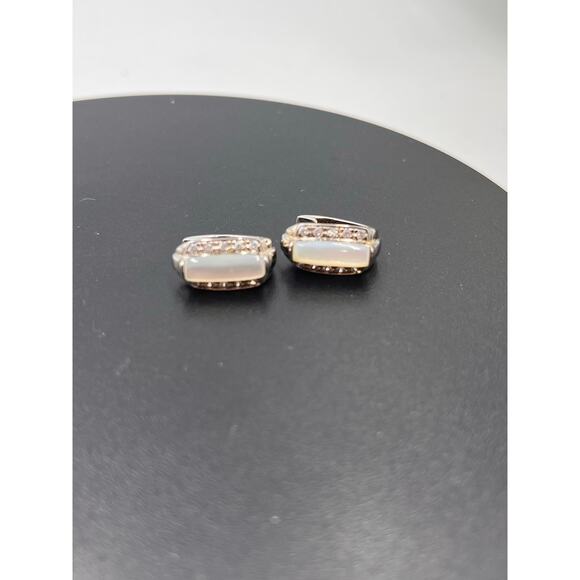 Ross Simon’s Sterling Silver Mother of Pearl Bar Pendant Necklace Earring Set - Picture 13 of 15